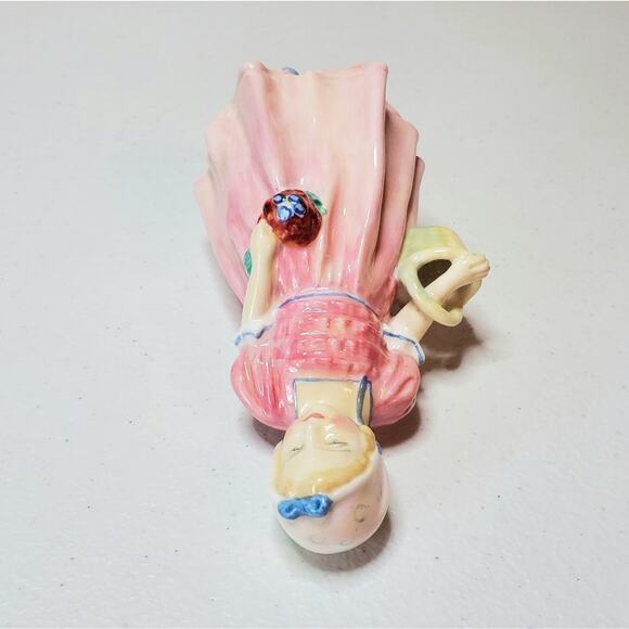 Royal Doulton Tinkle Bell Porcelain Figurine 1677 Vintage - Picture 5 of 11